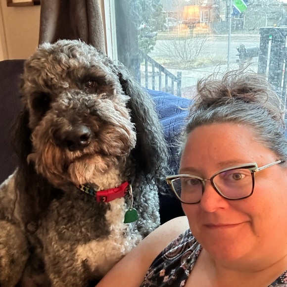 Meet your Posher, Jeannie - Picture 2 of 5